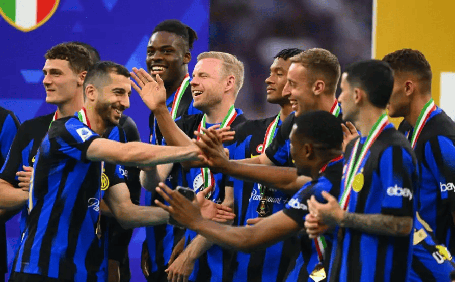 意甲前瞻：AC米兰vs维罗纳